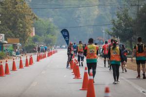 BIB: 700
                            <button type="button" onclick="openModal(9857752)" class="btn btn-primary btn-sm float-right btn-popup" data-toggle="modal" data-target=".modal-high-quality">
                        <i class="fas fa-shopping-cart"></i> Add to Cart
                    </button>
                                            <button type="button" onclick="isThisMe(9857752, true)" class="btn btn-success btn-sm float-right btn-popup btn-isme hidden" data-toggle="tooltip" data-placement="bottom" title="นี่คือรูปของคุณใช่ไหม คลิกที่นี่เพื่อเอาเข้าอัลบั้ม">
                        <i class="fas fa-plus"></i> Add to album
                    </button>
                    <button type="button" onclick="isThisMe(9857752, false)" class="btn btn-warning btn-sm float-right btn-popup btn-isnotme hidden">
                        <i class="fas fa-ban"></i> Remove from album
                    </button>